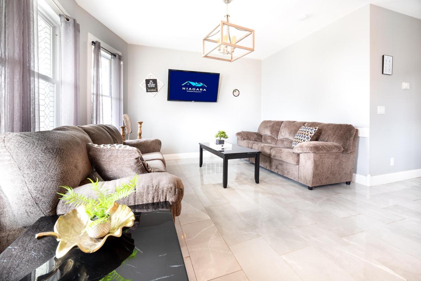 Large-Group Ready 8Br Home Near Niagara Falls & Casino Экстерьер фото
